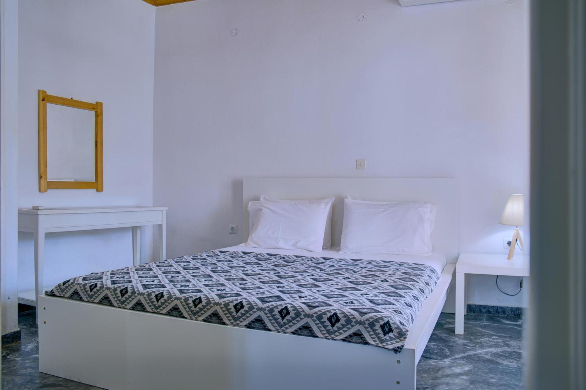 Nefeli Apartment Parga