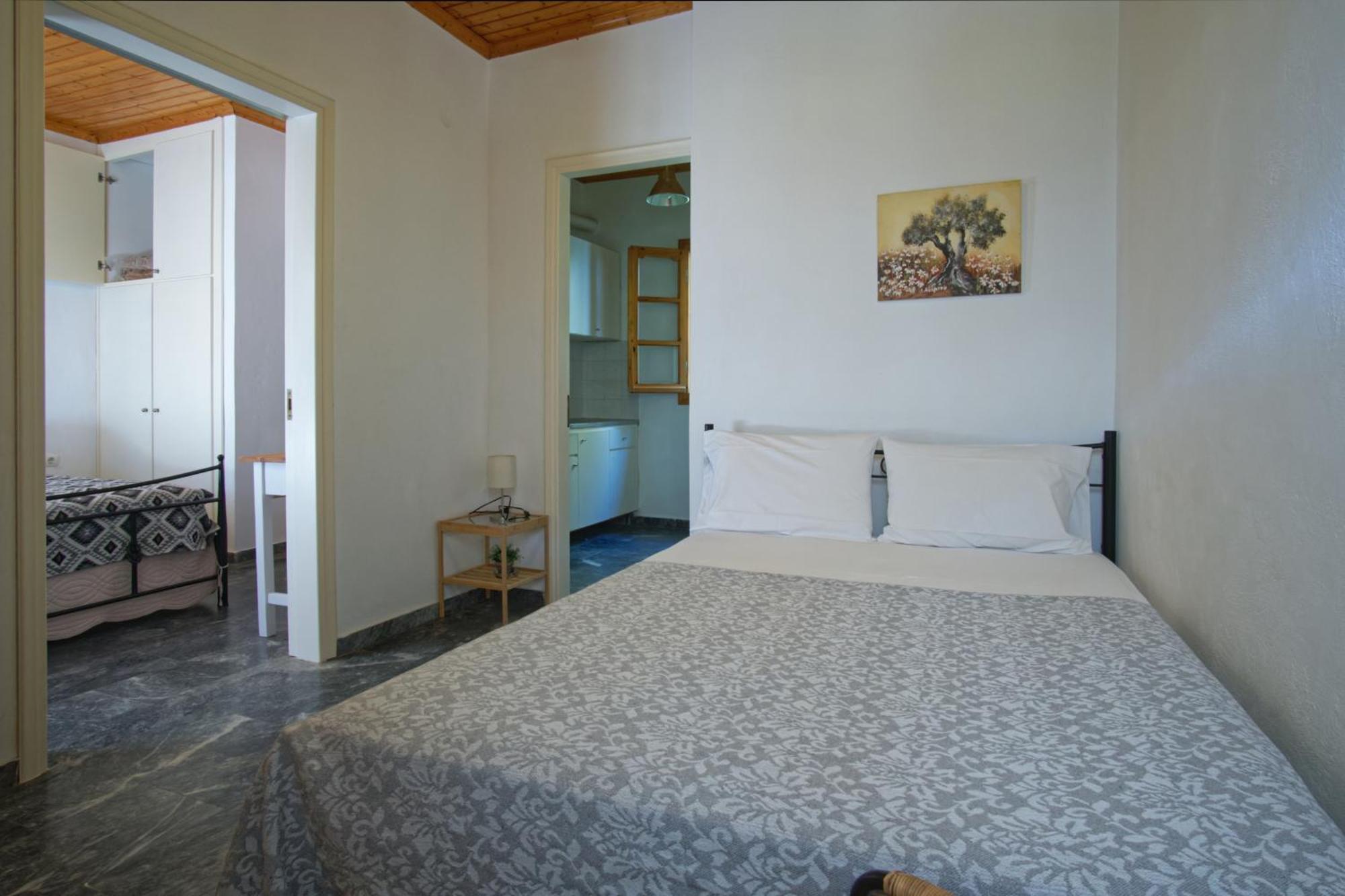 Nefeli * Parga